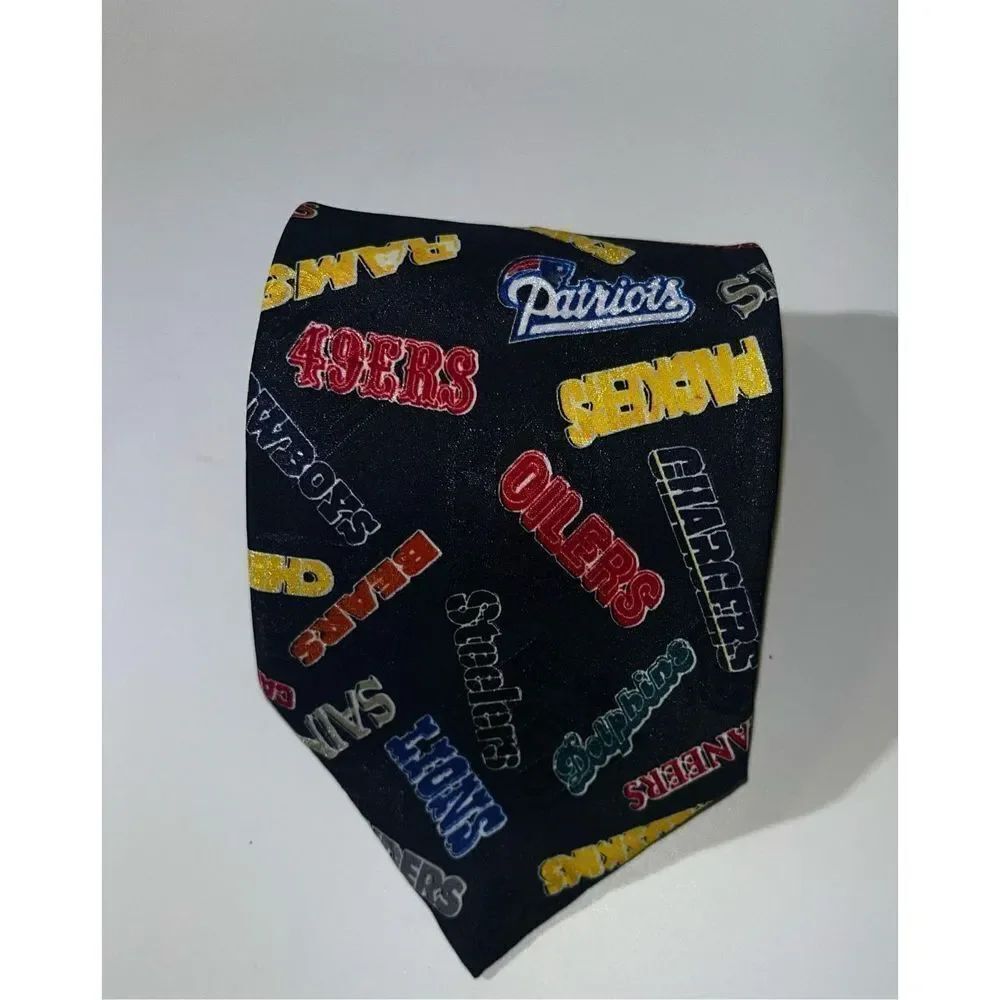NFL multi pattern tie